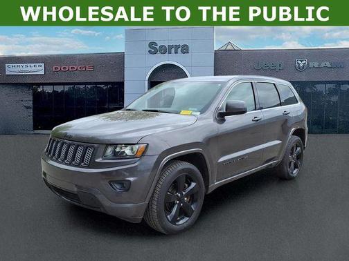 Granite Crystal Metallic Clearcoat 2015 Jeep Grand Cherokee Altitude