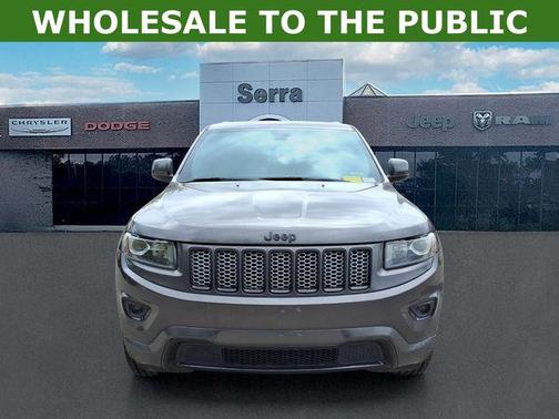 Granite Crystal Metallic Clearcoat 2015 Jeep Grand Cherokee Altitude