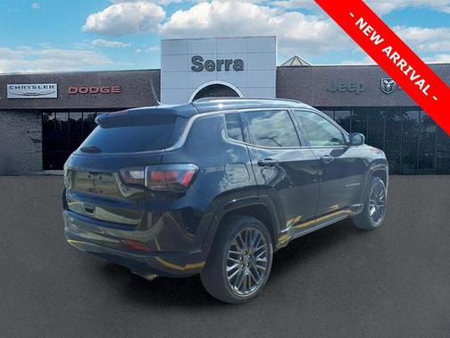 Diamond Black Crystal Pearlcoat 2022 Jeep Compass High Altitude