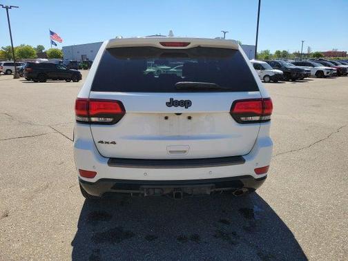 Bright White Clearcoat 2016 Jeep Grand Cherokee Limited
