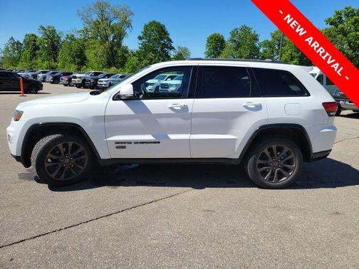 Bright White Clearcoat 2016 Jeep Grand Cherokee Limited