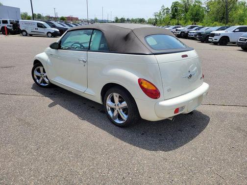 White 2005 Chrysler PT Cruiser GT