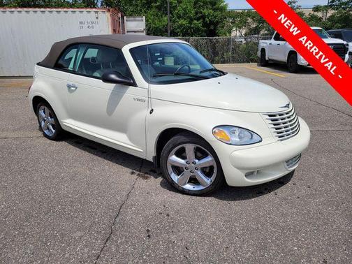 Cool Vanilla 2005 Chrysler PT Cruiser GT