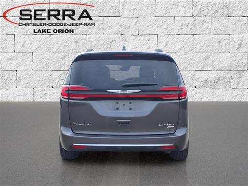 2022 Chrysler Pacifica Limited