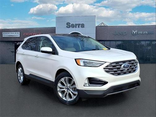 2019 Ford Edge Titanium