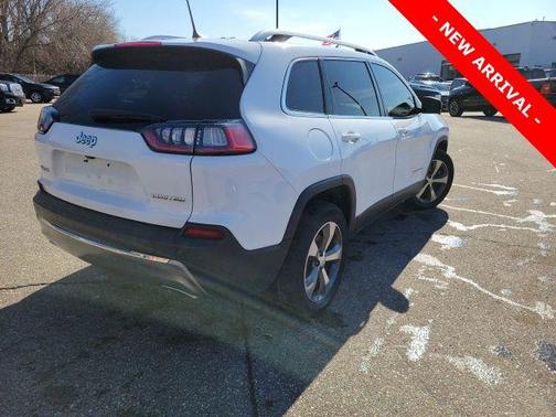 Bright White Clearcoat 2019 Jeep Cherokee Limited