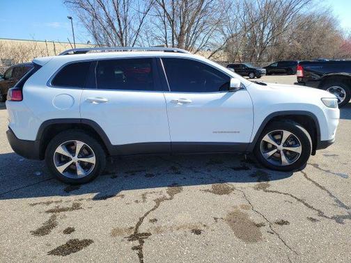 Bright White Clearcoat 2019 Jeep Cherokee Limited