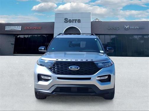 2024 Ford Explorer ST-Line