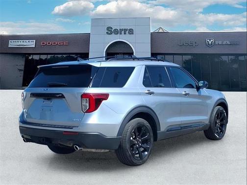 2024 Ford Explorer ST-Line
