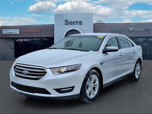 2017 Ford Taurus SEL
