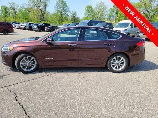 Copper Metallic 2019 Ford Fusion Hybrid SEL