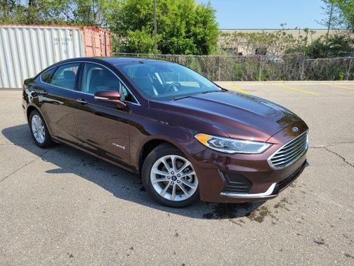 Copper Metallic 2019 Ford Fusion Hybrid SEL