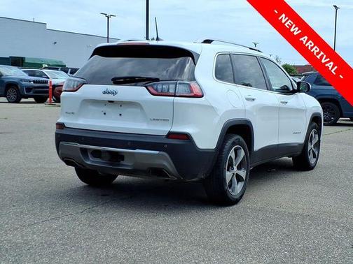Bright White Clearcoat 2019 Jeep Cherokee Limited