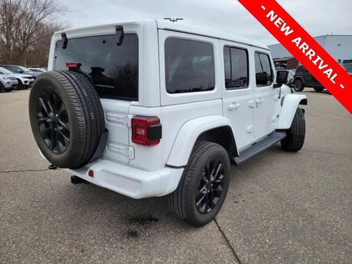 2023 Jeep Wrangler 4-Door High Altitude 4x4