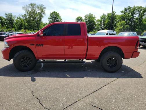 Flame Red Clearcoat 2016 RAM 1500 Sport