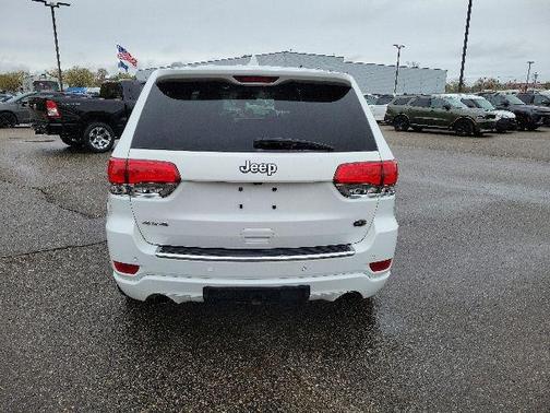 Bright White Clearcoat 2019 Jeep Grand Cherokee Overland