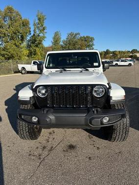 2022 Jeep Gladiator Altitude 4x4