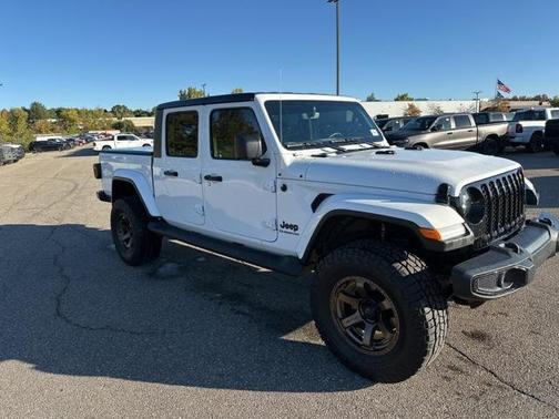 2022 Jeep Gladiator Altitude 4x4