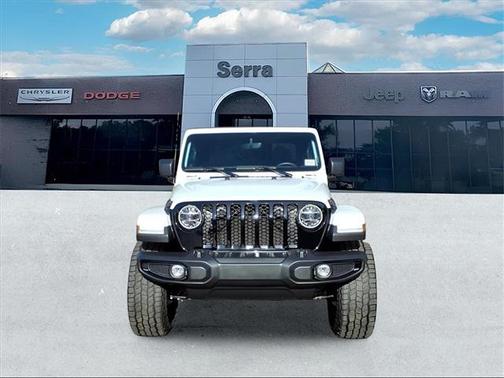 2022 Jeep Gladiator Altitude 4x4