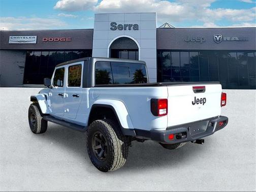 2022 Jeep Gladiator Altitude 4x4