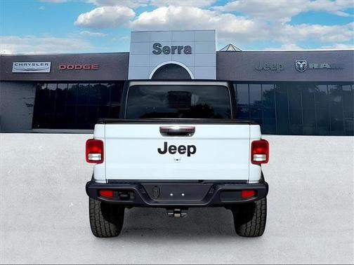 2022 Jeep Gladiator Altitude 4x4
