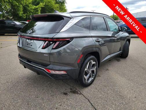 Amazon Gray 2023 Hyundai TUCSON SEL