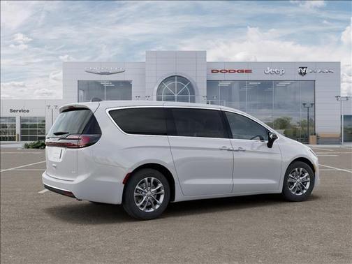 Pw7 2027 Chrysler Pacifica L