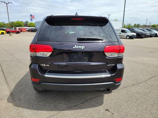 Sangria Metallic Clearcoat 2019 Jeep Grand Cherokee Limited