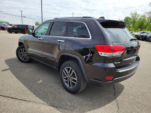 Sangria Metallic Clearcoat 2019 Jeep Grand Cherokee Limited