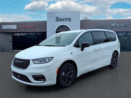 2024 Chrysler Pacifica Hybrid Premium S Appearance Pkg