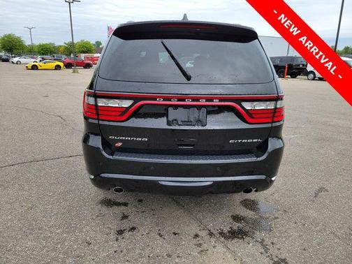 DB Black Clearcoat 2023 Dodge Durango Citadel AWD