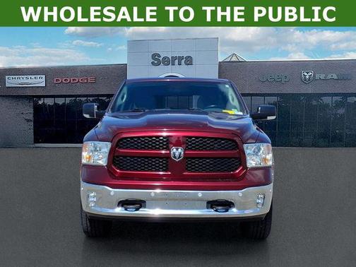 Delmonico Red Pearlcoat 2016 RAM 1500 Outdoorsman