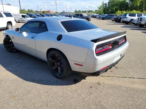 Triple Nickel Clearcoat 2022 Dodge Challenger SRT Hellcat