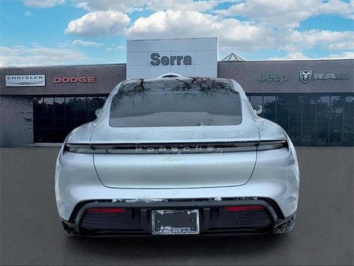 2022 Porsche Taycan Base