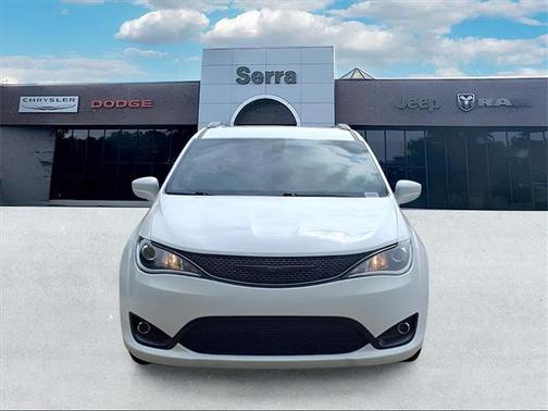 2018 Chrysler Pacifica Touring-L Plus