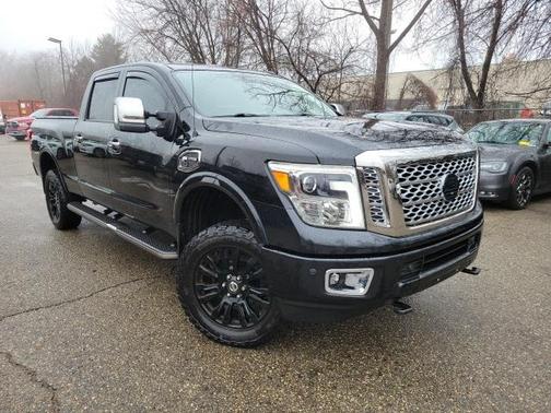 2016 Nissan Titan XD Platinum Reserve