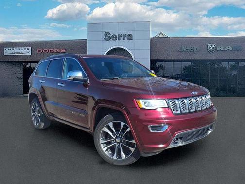 Velvet Red Pearlcoat 2017 Jeep Grand Cherokee Overland