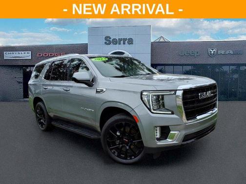 Sterling Metallic 2023 GMC Yukon SLE