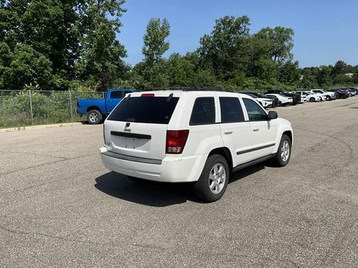 2009 Jeep Grand Cherokee Laredo