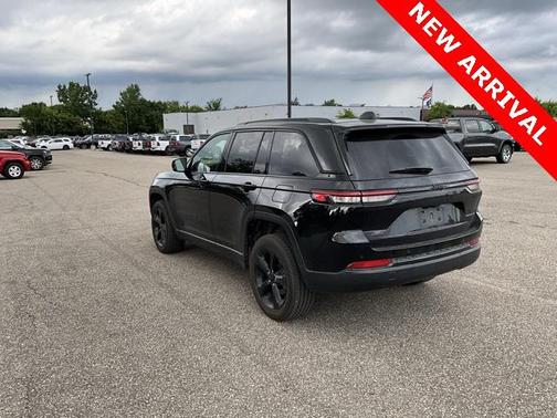 2024 Jeep Grand Cherokee Altitude
