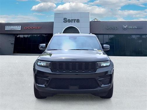 2024 Jeep Grand Cherokee Altitude