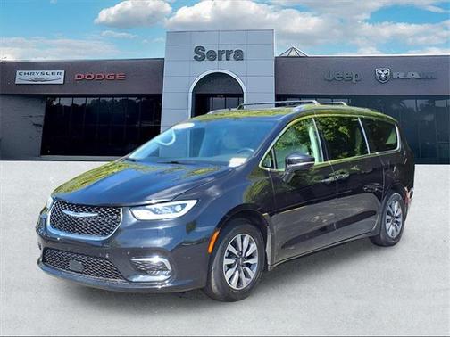 2021 Chrysler Pacifica Touring L