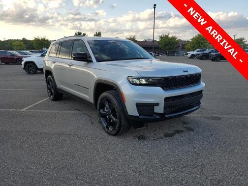 2023 Jeep Grand Cherokee L Altitude