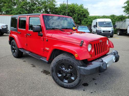 Flame Red Clearcoat 2013 Jeep Wrangler Unlimited Sahara