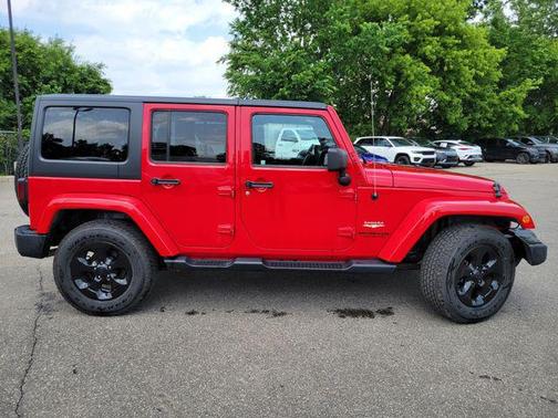 Flame Red Clearcoat 2013 Jeep Wrangler Unlimited Sahara