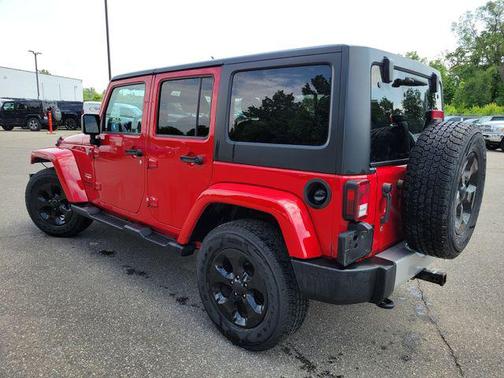 Flame Red Clearcoat 2013 Jeep Wrangler Unlimited Sahara