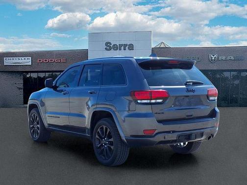 2018 Jeep Grand Cherokee Altitude
