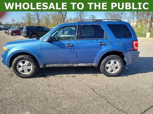 Blue 2010 Ford Escape XLT