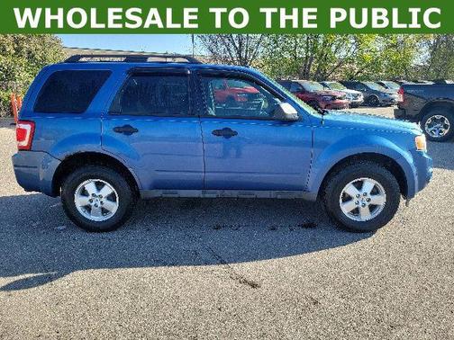 Blue 2010 Ford Escape XLT