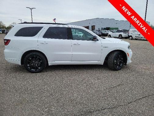 White Knuckle Clearcoat 2023 Dodge Durango R/T Plus AWD